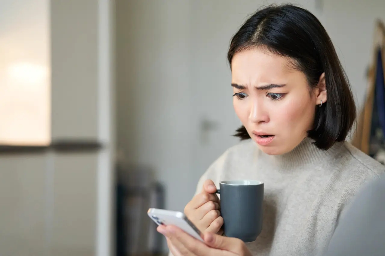 Banner Cara Mengatasi Voucher by.U yang Bermasalah