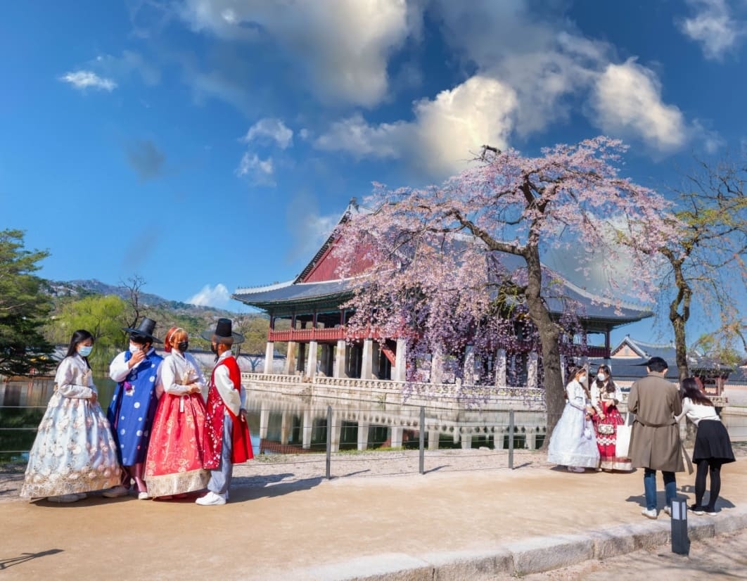 Banner Wajib Masuk Wishlist! Ini 10 Tempat Wisata di Korea Selatan