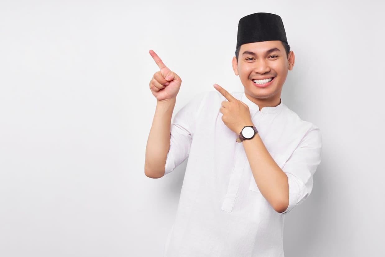 image Referensi Outfit Lebaran Pria Modern 2025